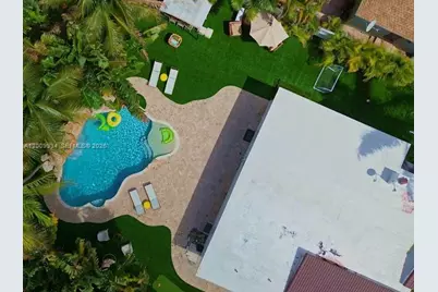 1435 Grant St, Hollywood, FL 33020 - Photo 1