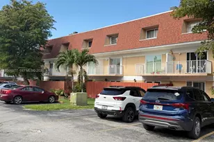 260 NW 107th Ave, Miami, FL 33172 - Photo 1