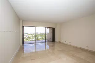 1800 NE 114th St, Miami, FL 33181 - Photo 1