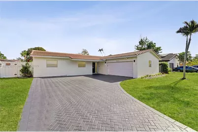 7511 NW 41st St, Coral Springs, FL 33065 - Photo 1