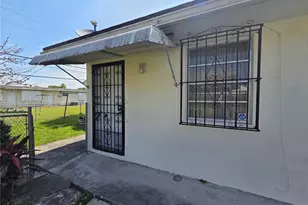 11035 SW 56th St, Miami, FL 33165 - Photo 1