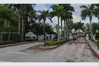 4629 NW 97th Ct #16, Doral, FL 33178 - Photo 1