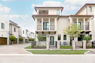 8370 NW 49th St, Doral, FL 33166 - Photo 1