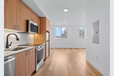 650 SW 1st St #303, Miami, FL 33130 - Photo 1