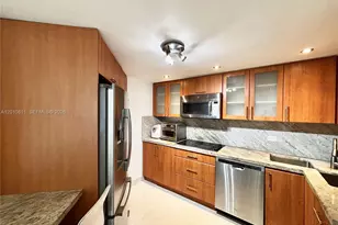 999 Brickell Bay Dr, Miami, FL 33131 - Photo 1