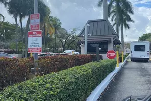 8730 SW 133rd Avenue Rd, Miami, FL 33183 - Photo 1