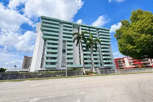 1825 W 44th Pl, Hialeah, FL 33012 - Photo 1