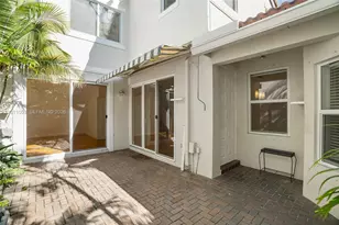 1640 Weeping Willow Way, Hollywood, FL 33019 - Photo 1