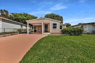 837 30th St, West Palm Beach, FL 33407 - Photo 1