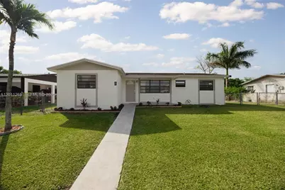 29935 SW 143rd Ct, Homestead, FL 33033 - Photo 1