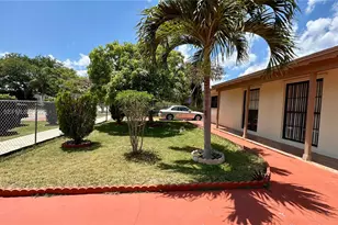 9625 SW 164th St, Miami, FL 33157 - Photo 1