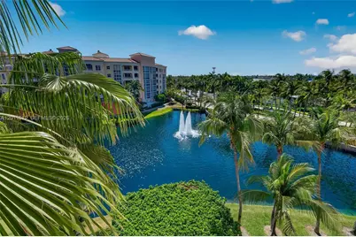 705 Crandon Blvd #506, Key Biscayne, FL 33149 - Photo 1