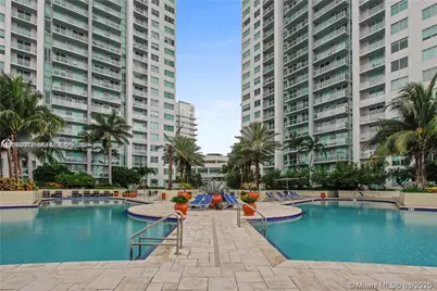 253 NE 2nd St #3002, Miami, FL 33132 - Photo 1
