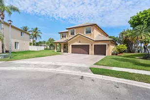 361 SW 167th Ave, Pembroke Pines, FL 33027 - Photo 1