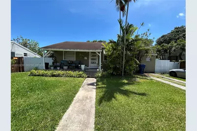 430 NE 110th Ter, Miami, FL 33161 - Photo 1