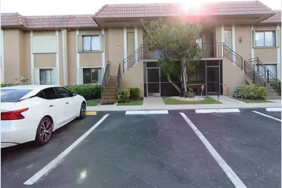 205 Lakeview Dr #102, Weston, FL 33326 - Photo 1