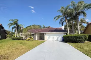759 NW 161st Ave, Pembroke Pines, FL 33028 - Photo 1