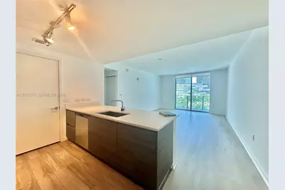 1100 S Miami Ave #409, Miami, FL 33130 - Photo 1