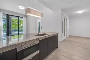 2831 S Bayshore Dr, Miami, FL 33133 - Photo 1
