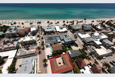 326 Roosevelt St 1-5 #1, Hollywood, FL 33019 - Photo 1