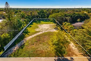9800 SW 114th St, Miami, FL 33176 - Photo 1