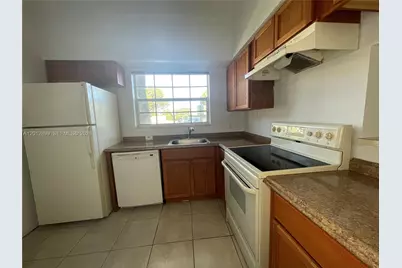 640 Cypress Club Way #F12, Deerfield Beach, FL 33064 - Photo 1