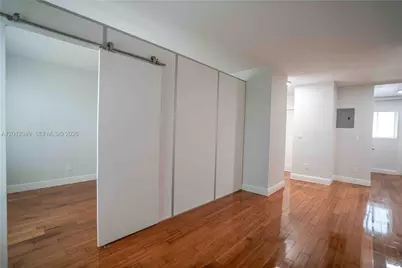 7325 Carlyle Ave #10, Miami Beach, FL 33141 - Photo 1