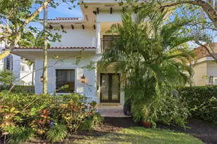 1704 NE 1st St, Fort Lauderdale, FL 33301 - Photo 1