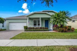 10671 SW Waterway Ln, Port Saint Lucie, FL 34987 - Photo 1
