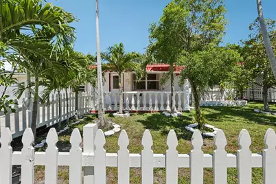 1215 S 24th Ave, Hollywood, FL 33020 - Photo 1