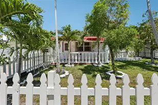1215 S 24th Ave, Hollywood, FL 33020 - Photo 1