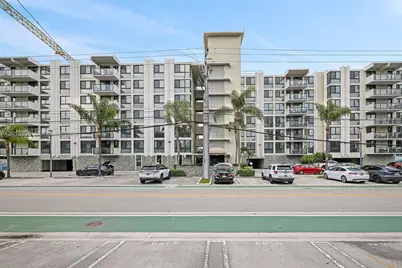 9800 W Bay Harbor Dr #406, Bay Harbor Islands, FL 33154 - Photo 1