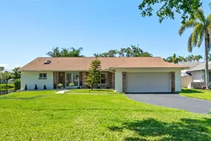 13750 Green Cove Pl, Davie, FL 33325 - Photo 1