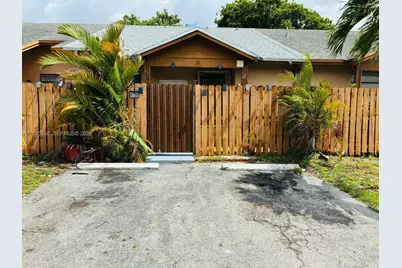 6755 NW 187th Ter, Hialeah, FL 33015 - Photo 1