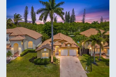 9803 NW 32nd St, Doral, FL 33172 - Photo 1