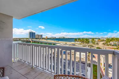 2016 Bay Dr #604, Miami Beach, FL 33141 - Photo 1