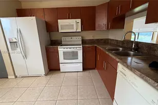 8011 Southgate Blvd, North Lauderdale, FL 33068 - Photo 1