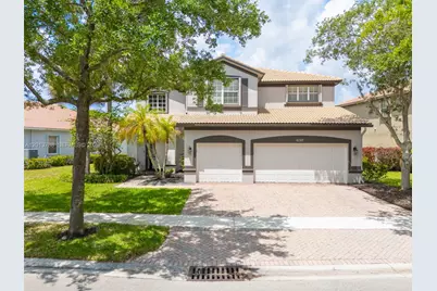 4207 W Whitewater Ave, Weston, FL 33332 - Photo 1