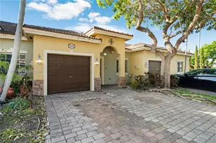 3393 NE 11th Dr, Homestead, FL 33033 - Photo 1