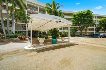 821 Cypress Blvd #307, Pompano Beach, FL 33069 - Photo 1