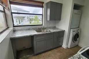 1200 N Liberty Ave, Homestead, FL 33034 - Photo 1