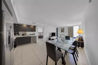 31 SE 6th St #907, Miami, FL 33131 - Photo 1