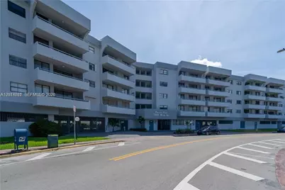 7300 Wayne Ave #401, Miami Beach, FL 33141 - Photo 1