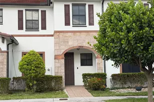 10606 W 33rd Way, Hialeah, FL 33018 - Photo 1