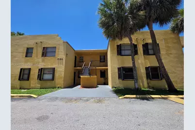 556 NW 114th Ave #101, Sweetwater, FL 33172 - Photo 1