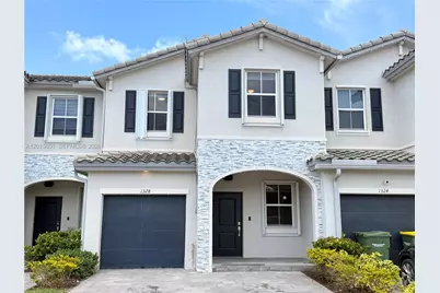 1328 SE 26th Ter #., Homestead, FL 33035 - Photo 1