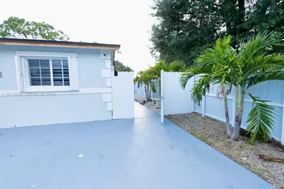 20760 NW 37th Ct #1, Miami Gardens, FL 33055 - Photo 1