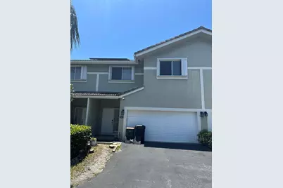 5402 Pointe Villa Dr #B, Lighthouse Point, FL 33064 - Photo 1