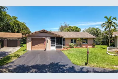 2176 Nova Village Dr, Davie, FL 33317 - Photo 1