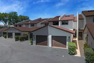 1301 N Riverside Dr, Pompano Beach, FL 33062 - Photo 1